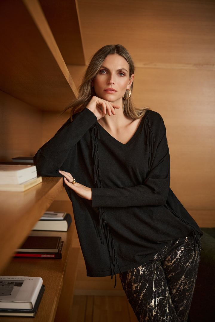 Viscose Knit Fringed Sweater 263939