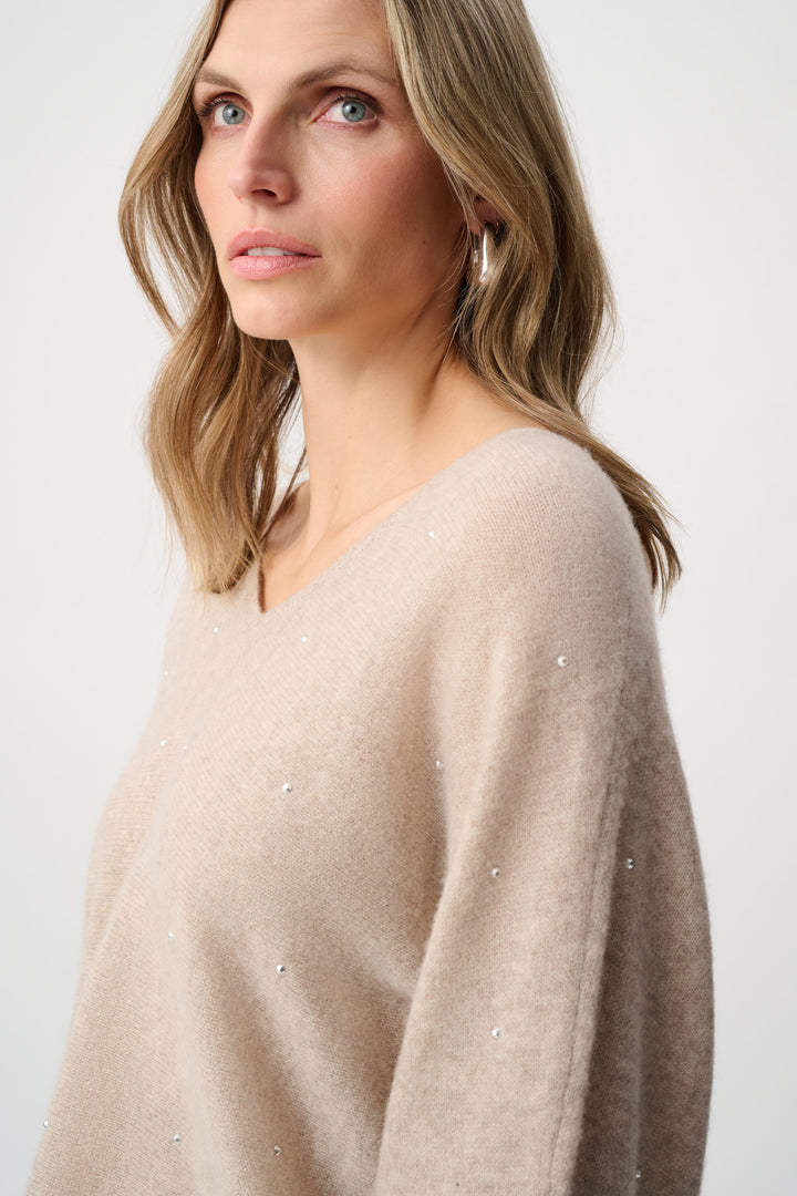 Cashmere Boxy Sweater With Rhinestone Detail 263940