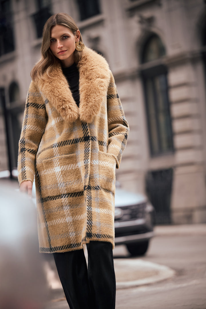 Feather Yarn Plaid Coat With Detachable Faux Fur Collar Style 263954