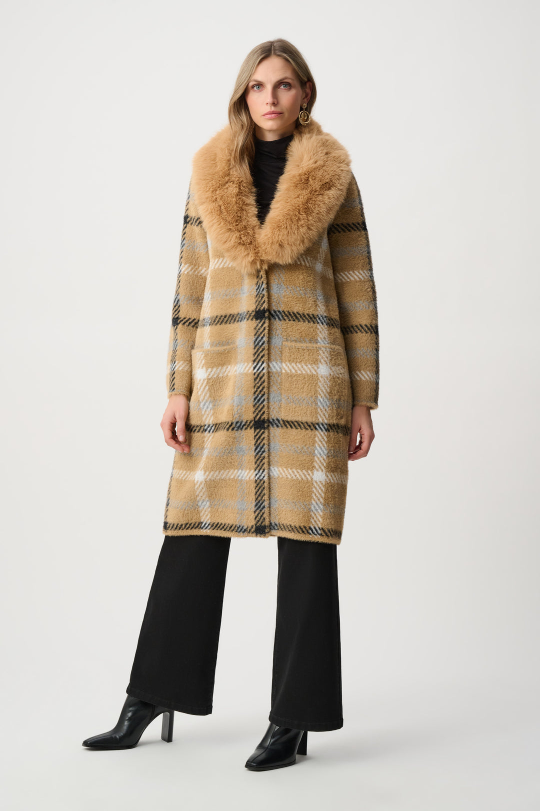 Feather Yarn Plaid Coat With Detachable Faux Fur Collar Style 263954