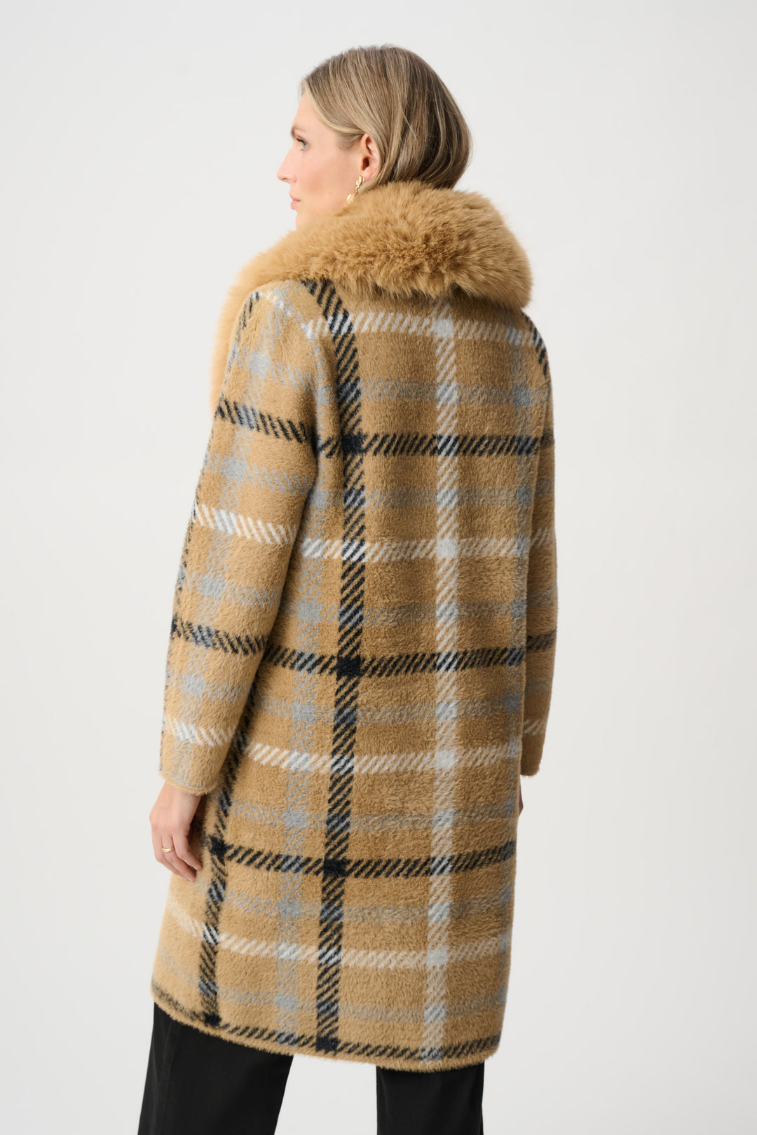 Feather Yarn Plaid Coat With Detachable Faux Fur Collar Style 263954