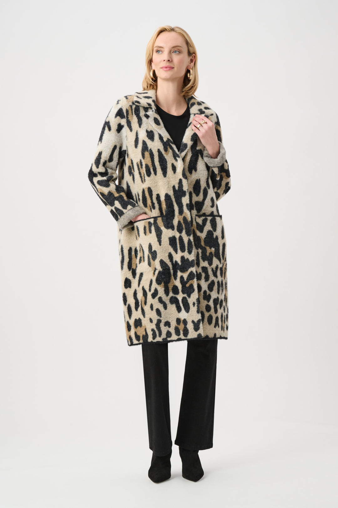 Feather Yarn Leopard Print Coat Style 263956