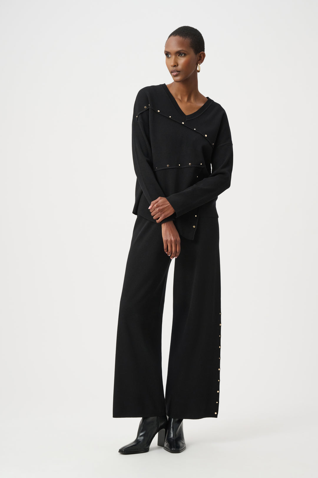 Asymmetric Sweater With Metal Stud Detail Style 263961