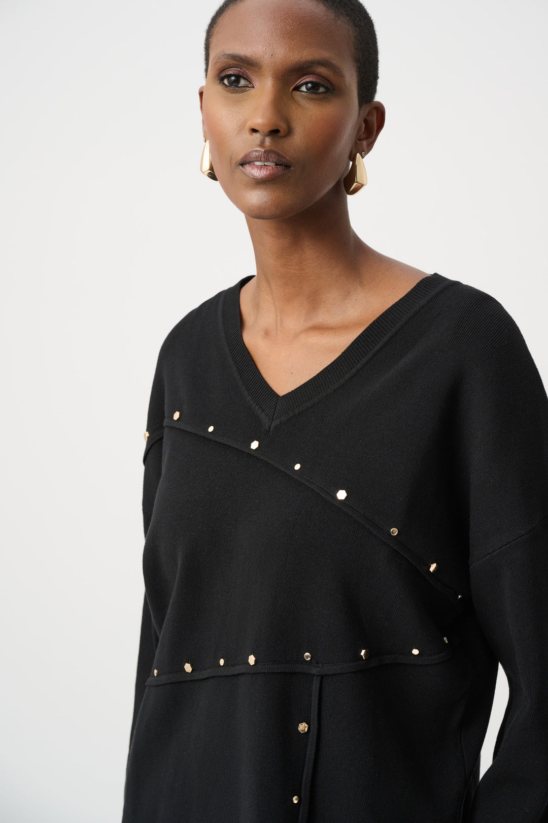 Asymmetric Sweater With Metal Stud Detail Style 263961
