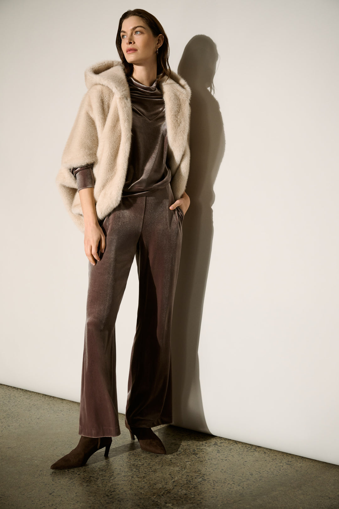 Velvet Wide-Leg Pull-On Pants 264192