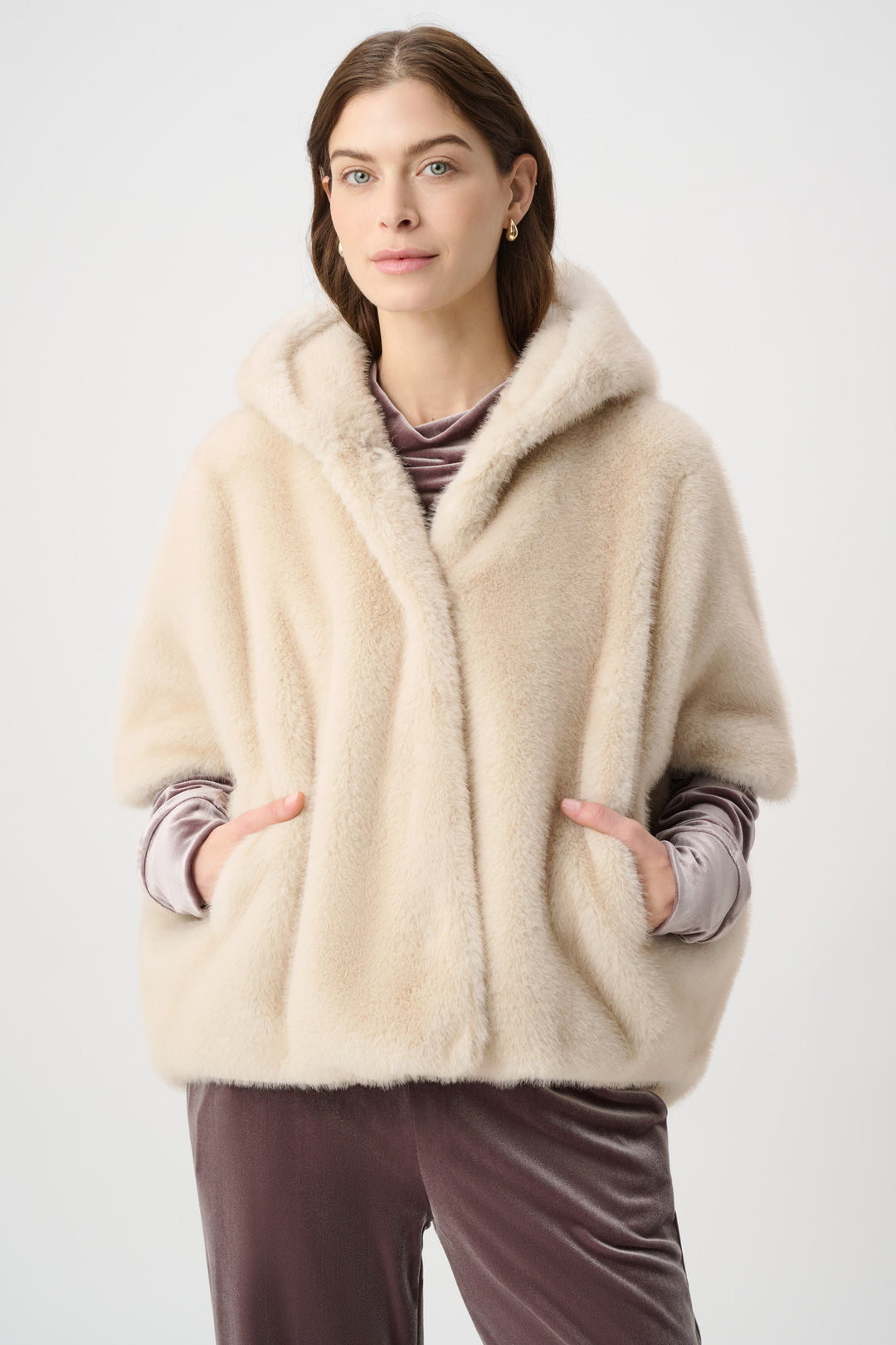 Short‑Sleeve Faux Fur Cocoon Coat 264910