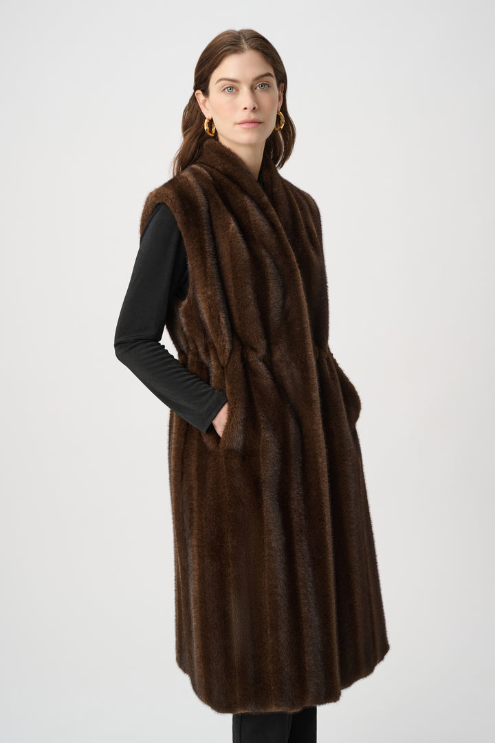 Straight Fit Faux Fur Vest 264911