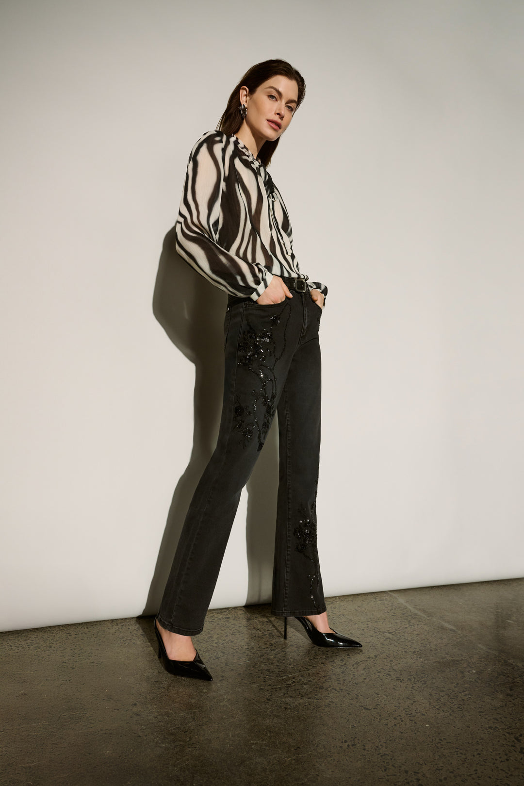 Classic Bootcut Embellished Jeans 264926