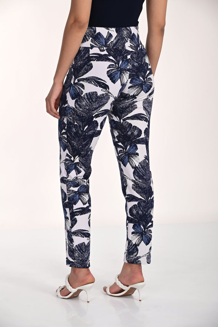 Frank Lyman Pant 266342