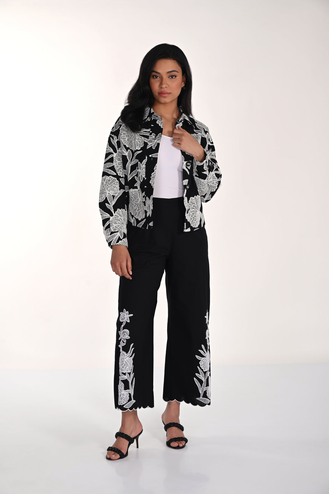 Frank Lyman Pant 266579