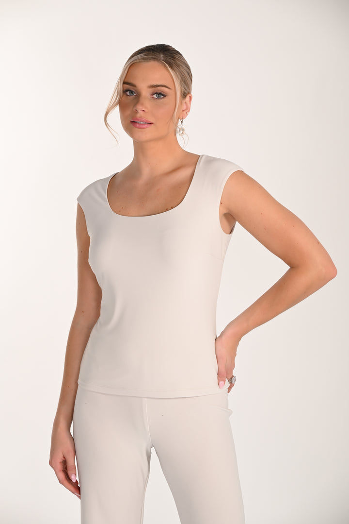 Frank Lyman Top 268046