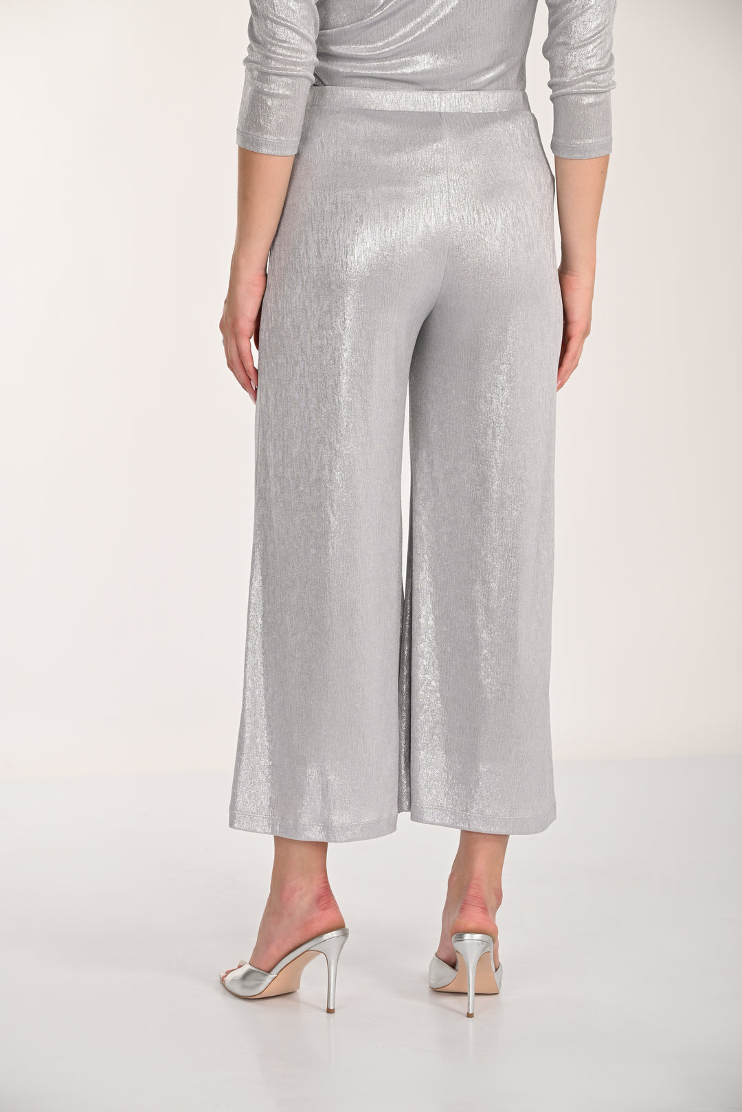 Frank Lyman Pant 268126