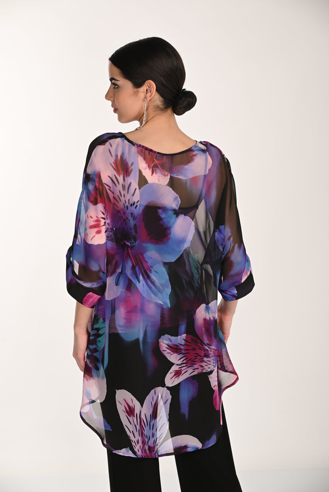 Frank Lyman Top 268246
