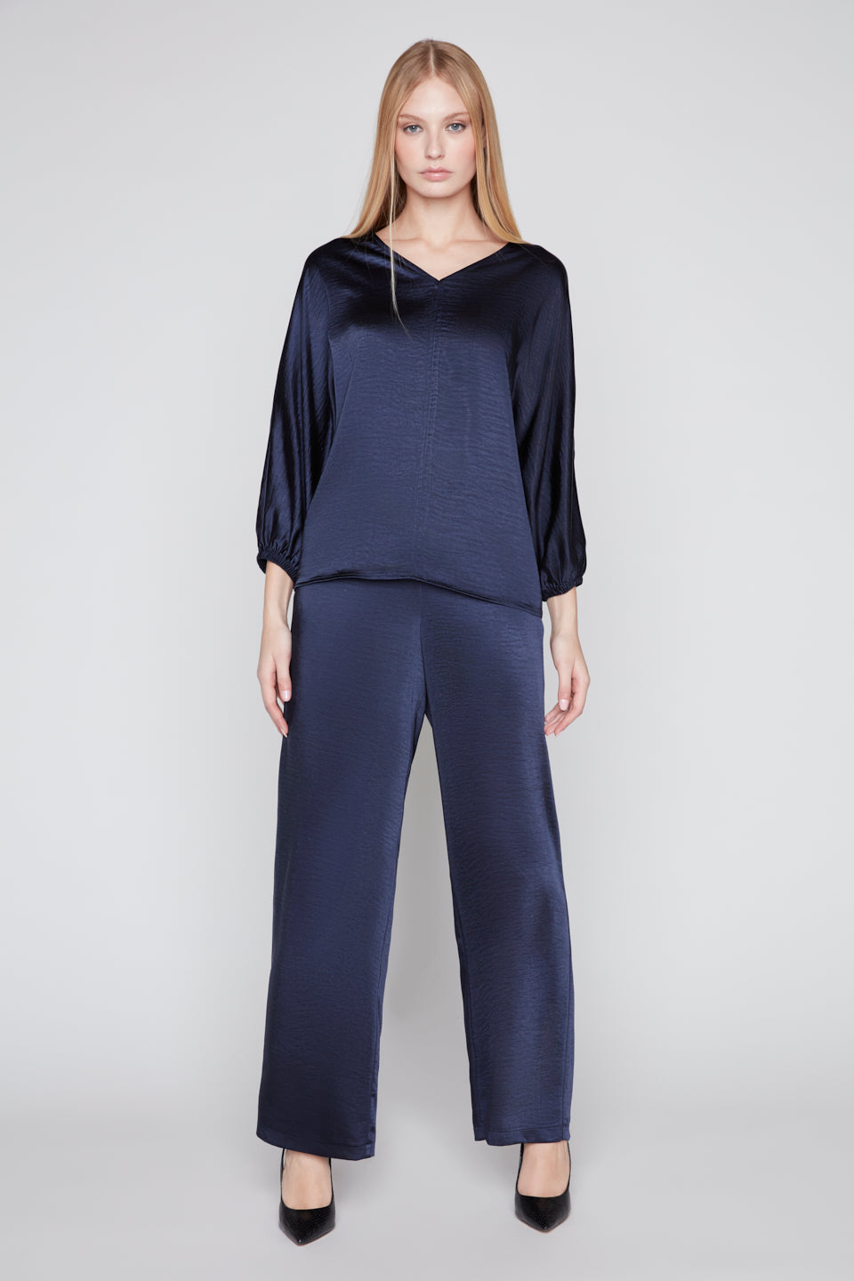 Compli K Long Sleeve V-Neck Top 50318