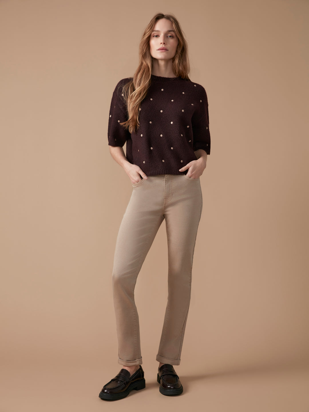 Elbow Sleeve Balloon Shape Sweater With Allover Embroidery