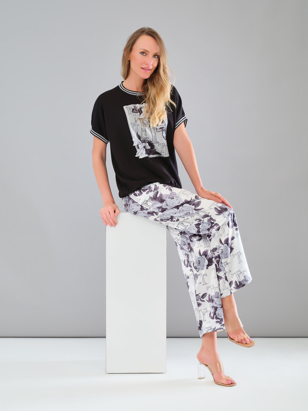 Tricotto Knit Pullover 56215