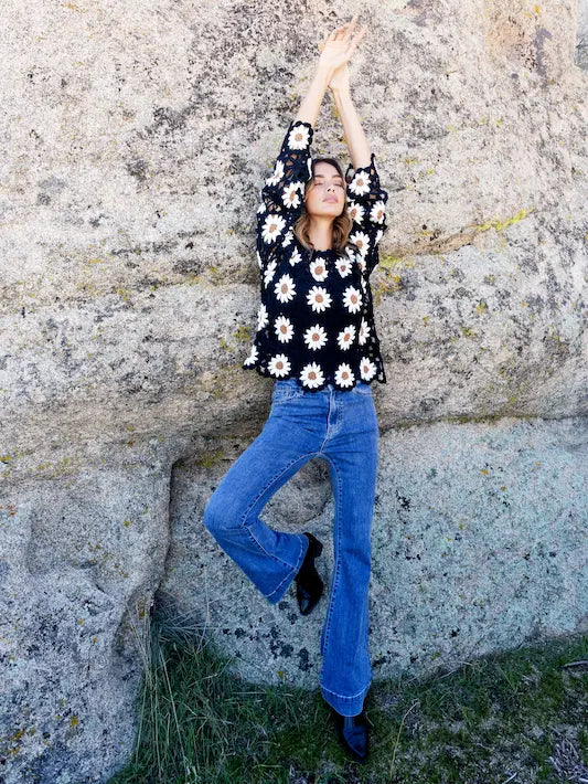 Long Sleeve Flowers Crochet Sweater