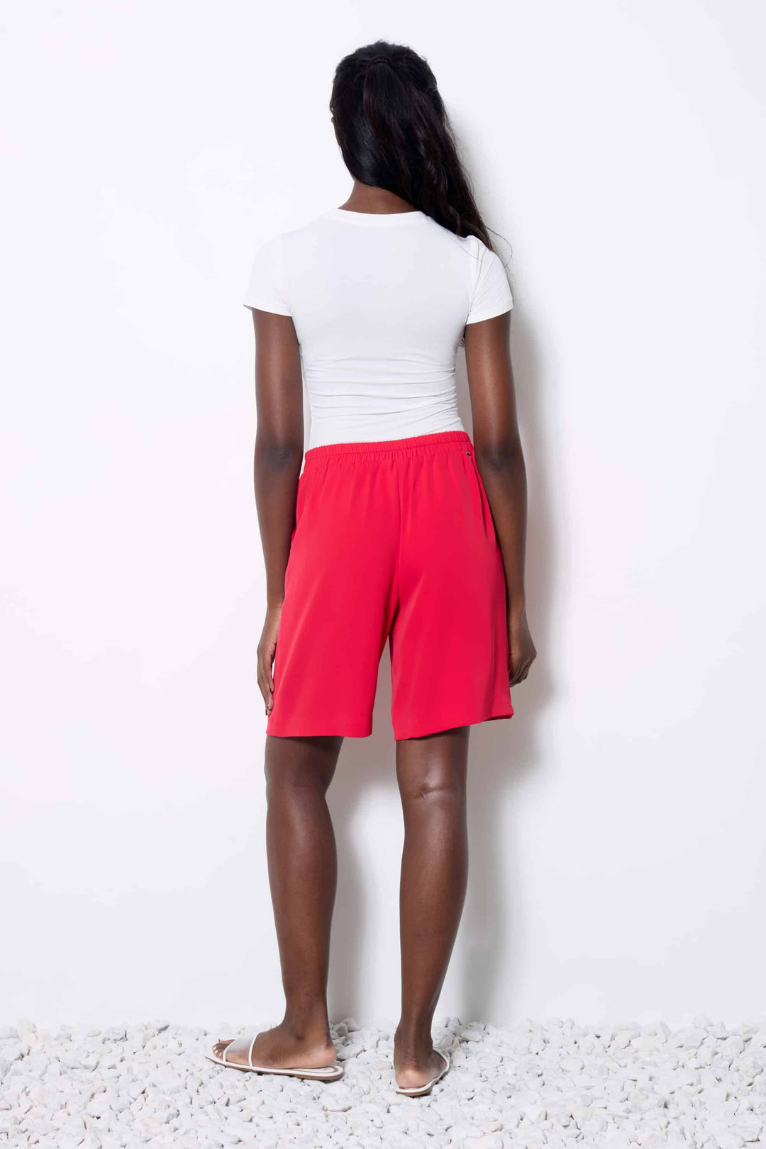 UP! Solid Vegan Silk Short 68441