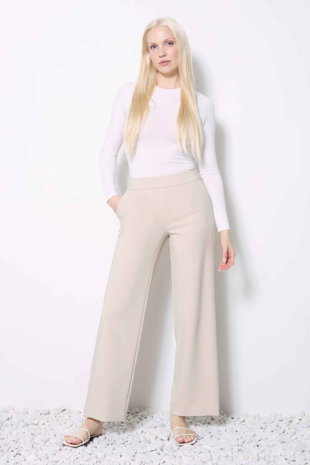 UP! Solid Amalfi Straight-leg Pant 68470