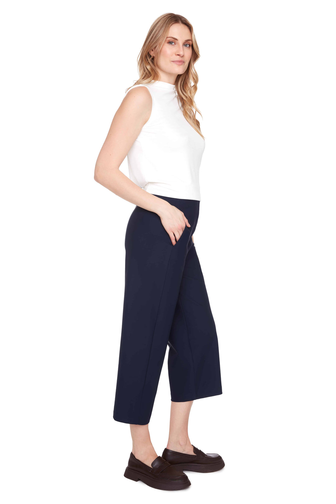 UP! Precision Ponte Cropped Gaucho Pant 68639