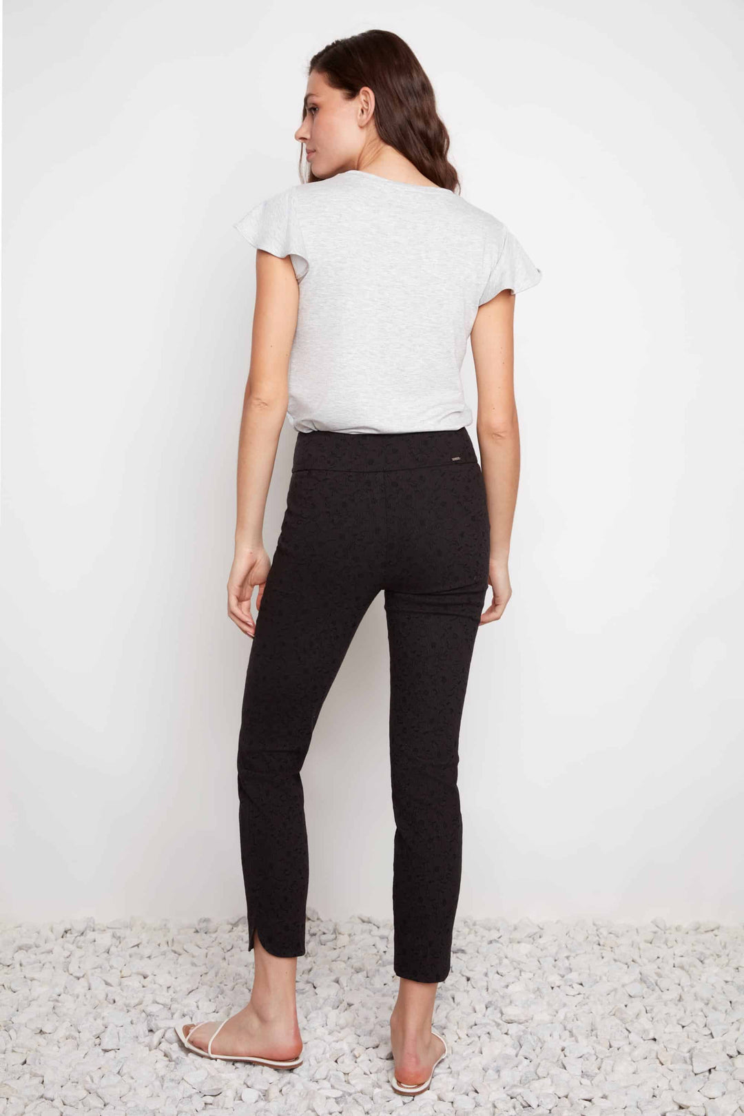 Textured Techno Petal-slit Ankle Pant Style 68816