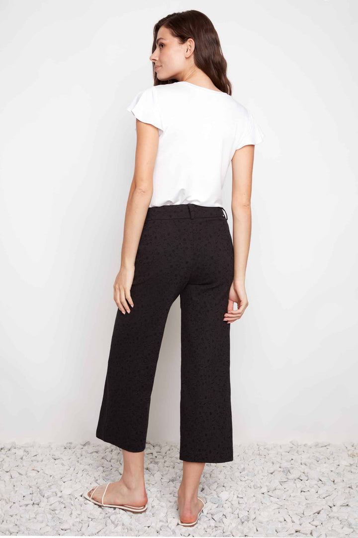 Textured Techno Wide Leg Cropped Pant