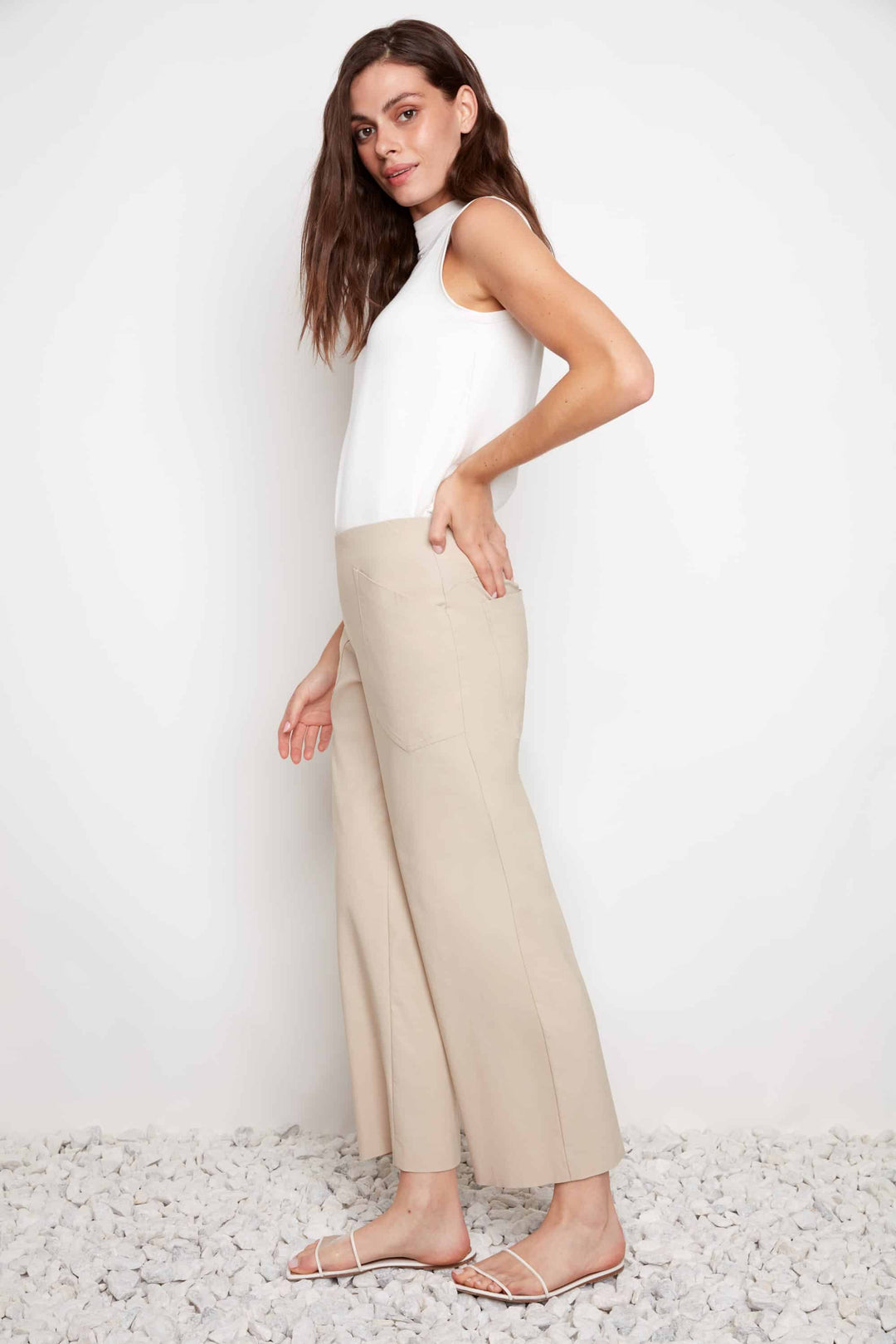 Techno Core Wide Leg Pant