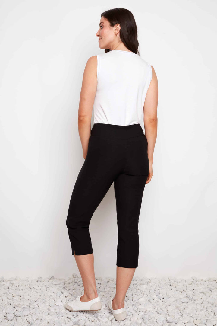 Techno Core Capri Pant