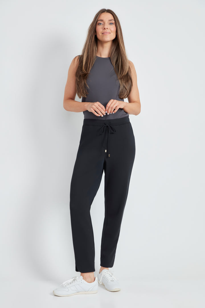UP! Womens Slim Leg Pant 69022