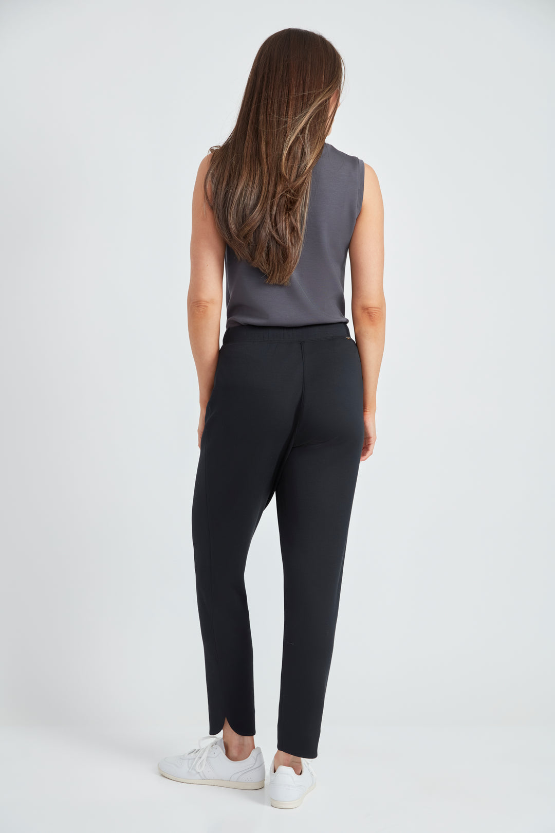 UP! Womens Slim Leg Pant 69022
