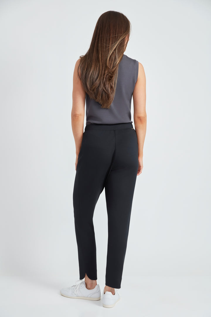 UP! Womens Slim Leg Pant 69022