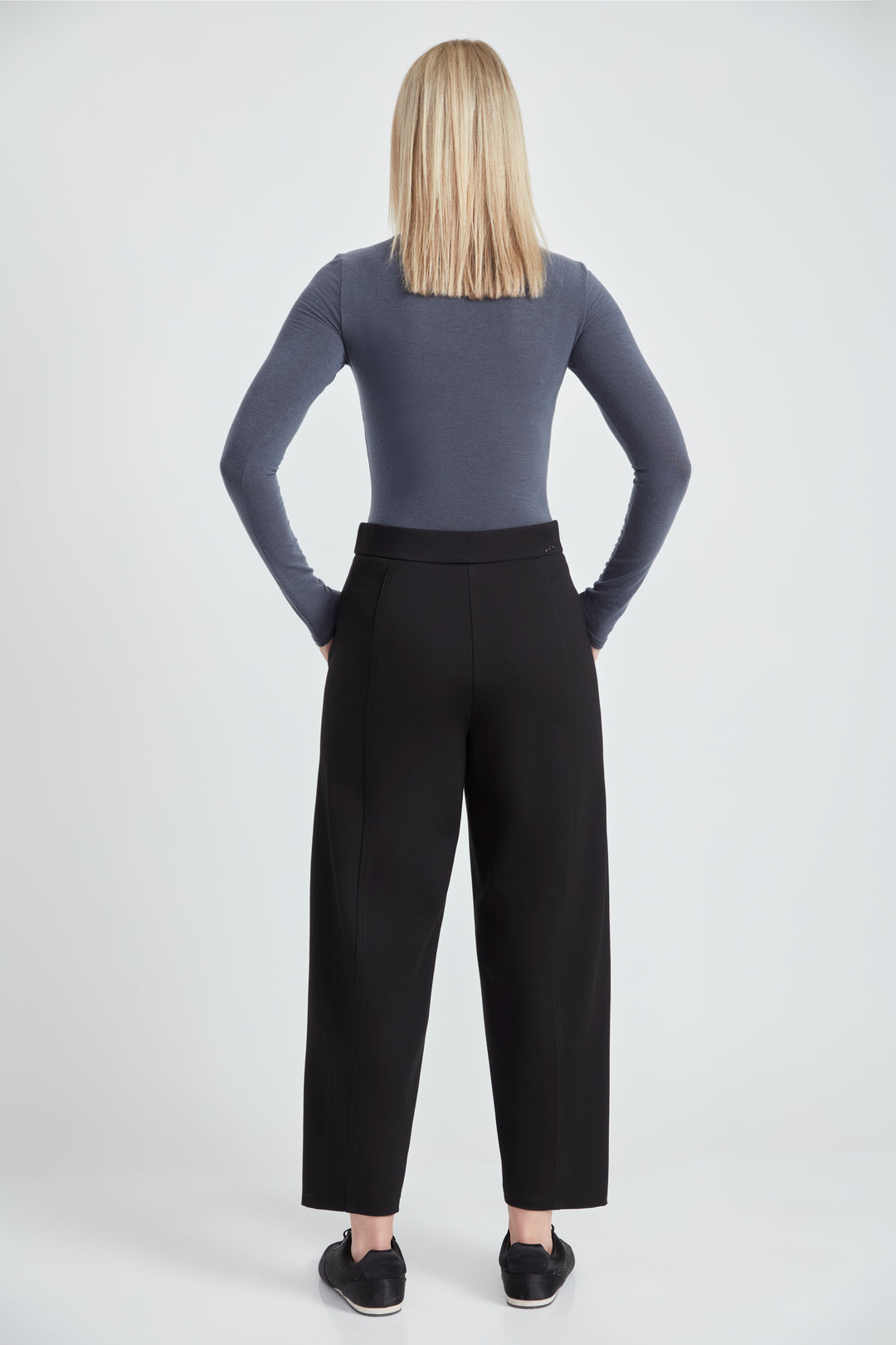 UP! Womens Barrel Leg 69040