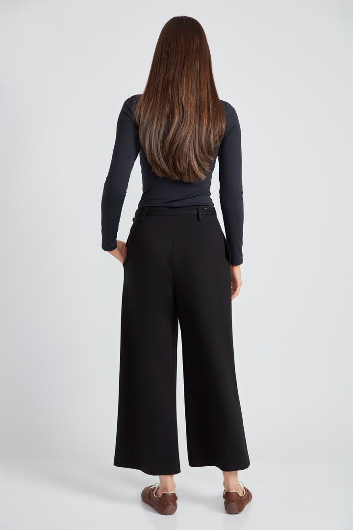 UP! Womens Crop Gaucho 69082