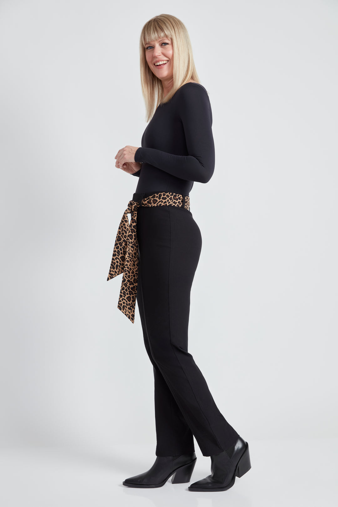 UP! Womens Straight Leg 69084