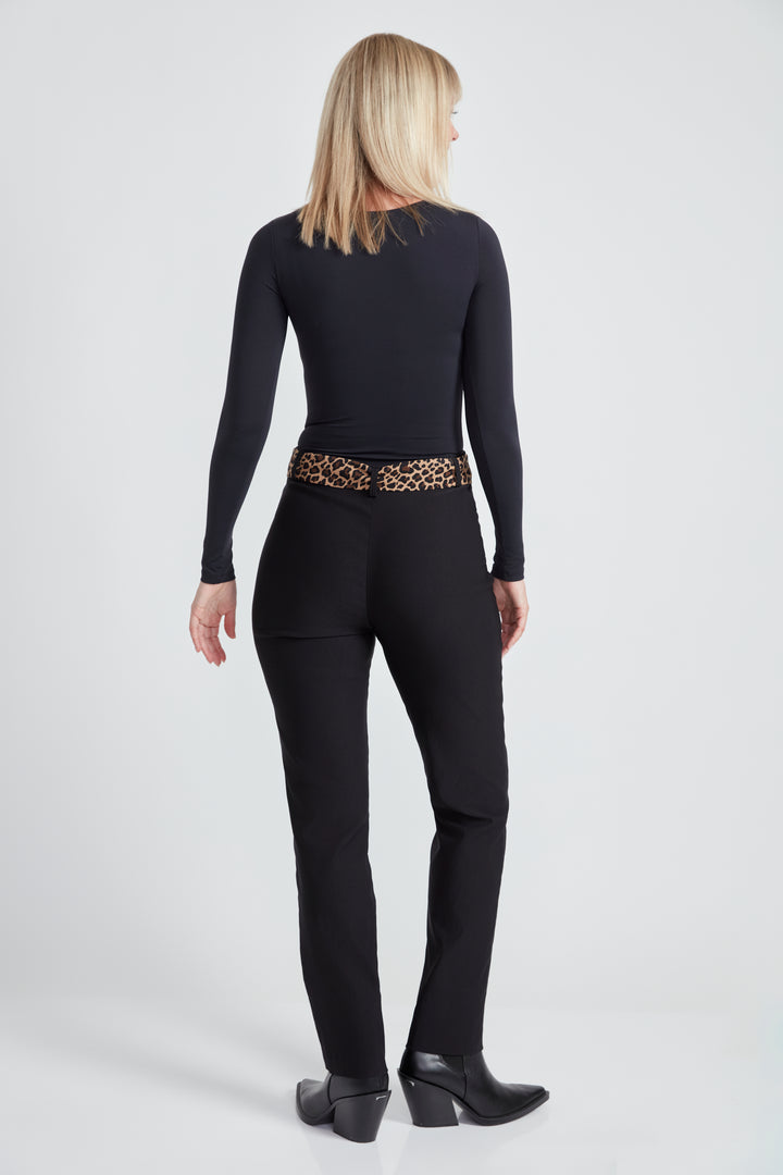 UP! Womens Straight Leg 69084