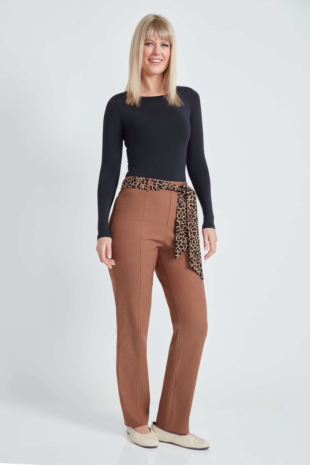 UP! Womens Straight Leg 69084