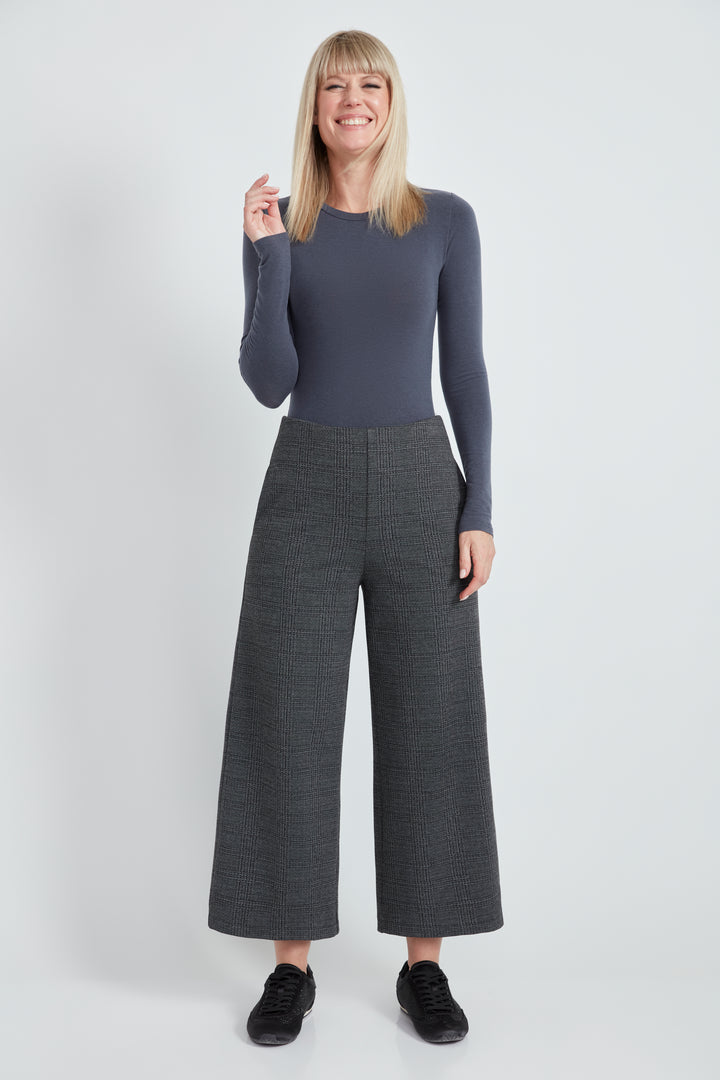 UP! Womens Crop Gaucho 69112