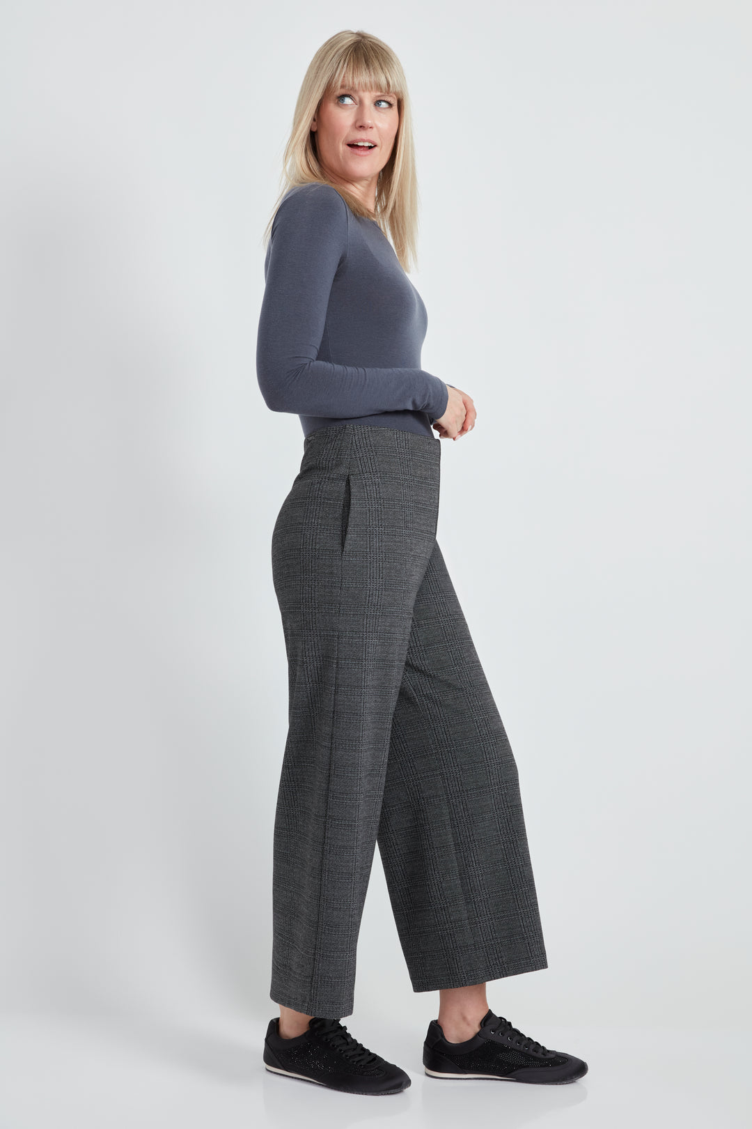 UP! Womens Crop Gaucho 69112