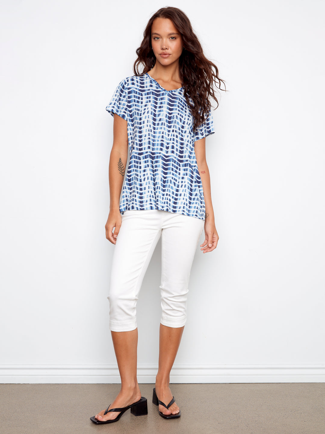 Printed Linen Blend V-Neck T-Shirt