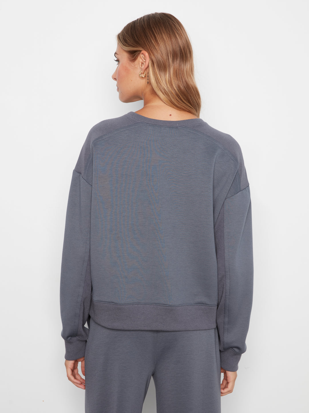 Crewneck Soft Scuba Top