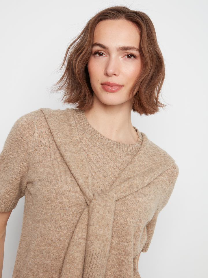 Short Sleeve Crew Neck Sweater With Combined Sleeves Detail