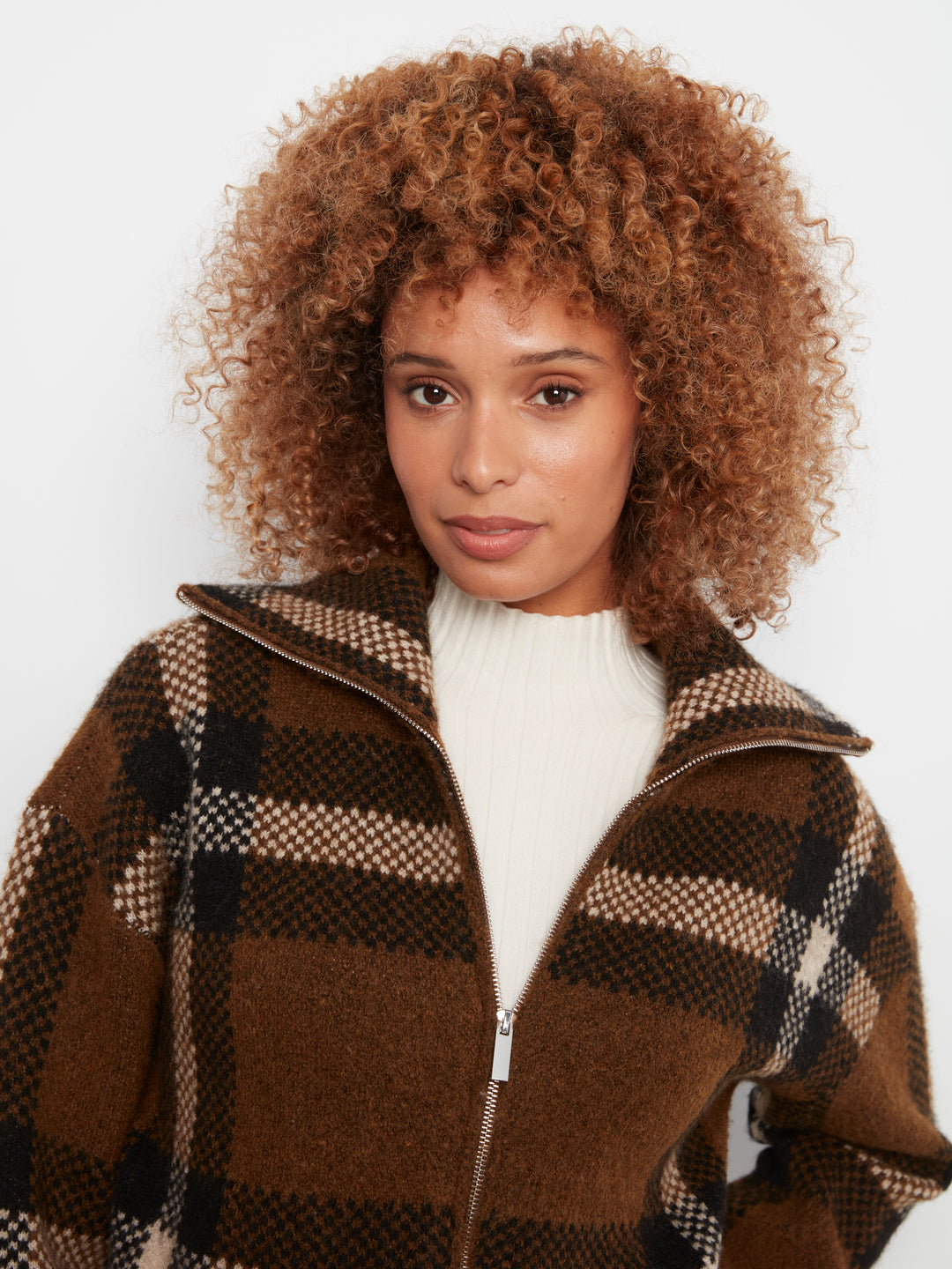 Long Sleeve Front Zip High Collar Cardigan In Plaid Sweater Jacquard