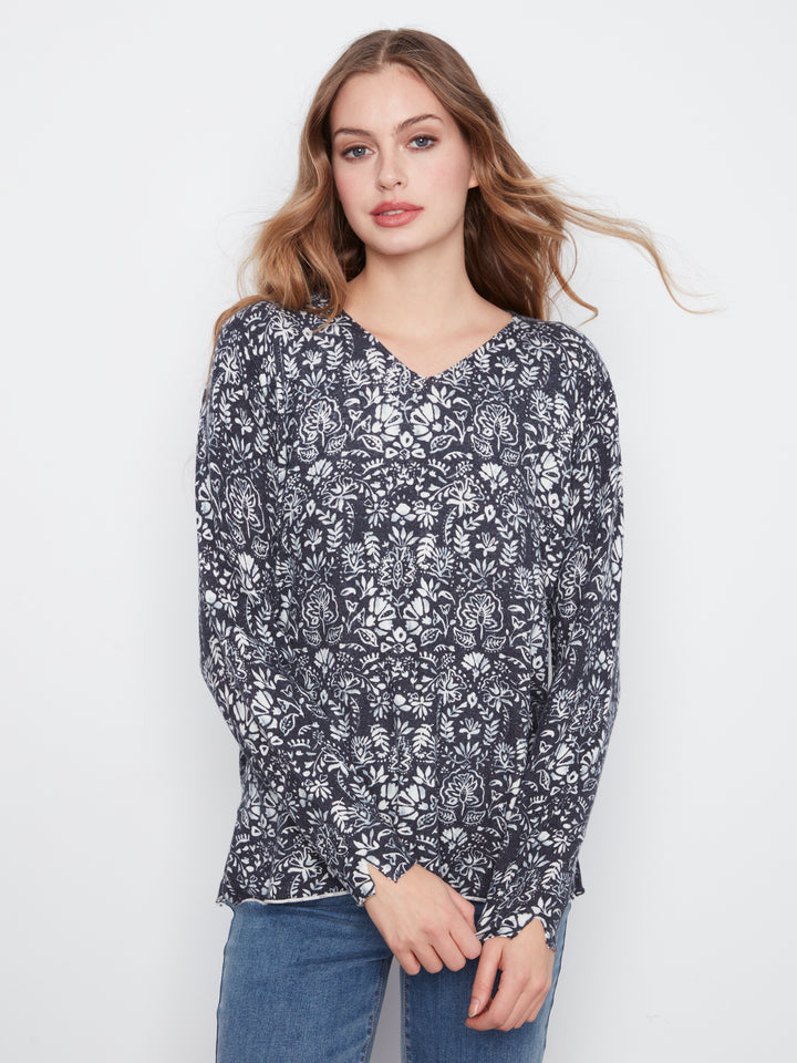 Printed Long Sleeve V Neck Sweater