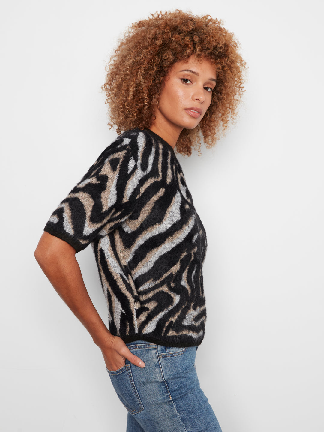 Elbow Sleeve Balloon Shape Jacquard Sweater