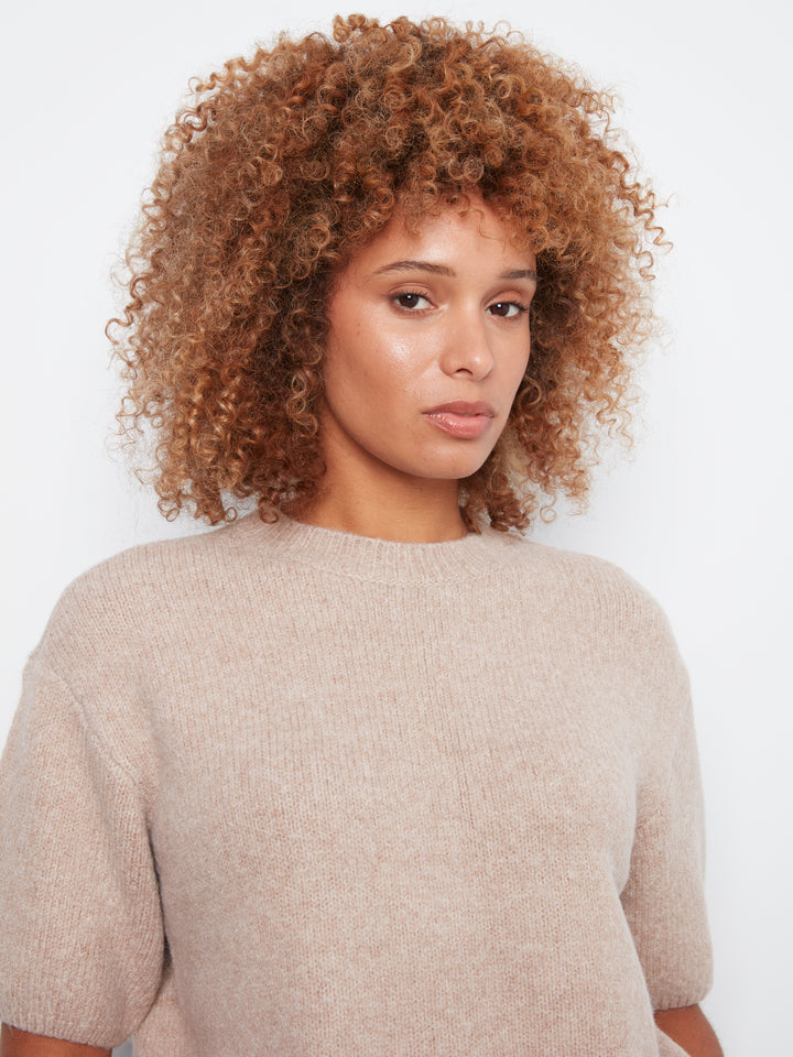 Elbow Sleeve Balloon Shape Sweater