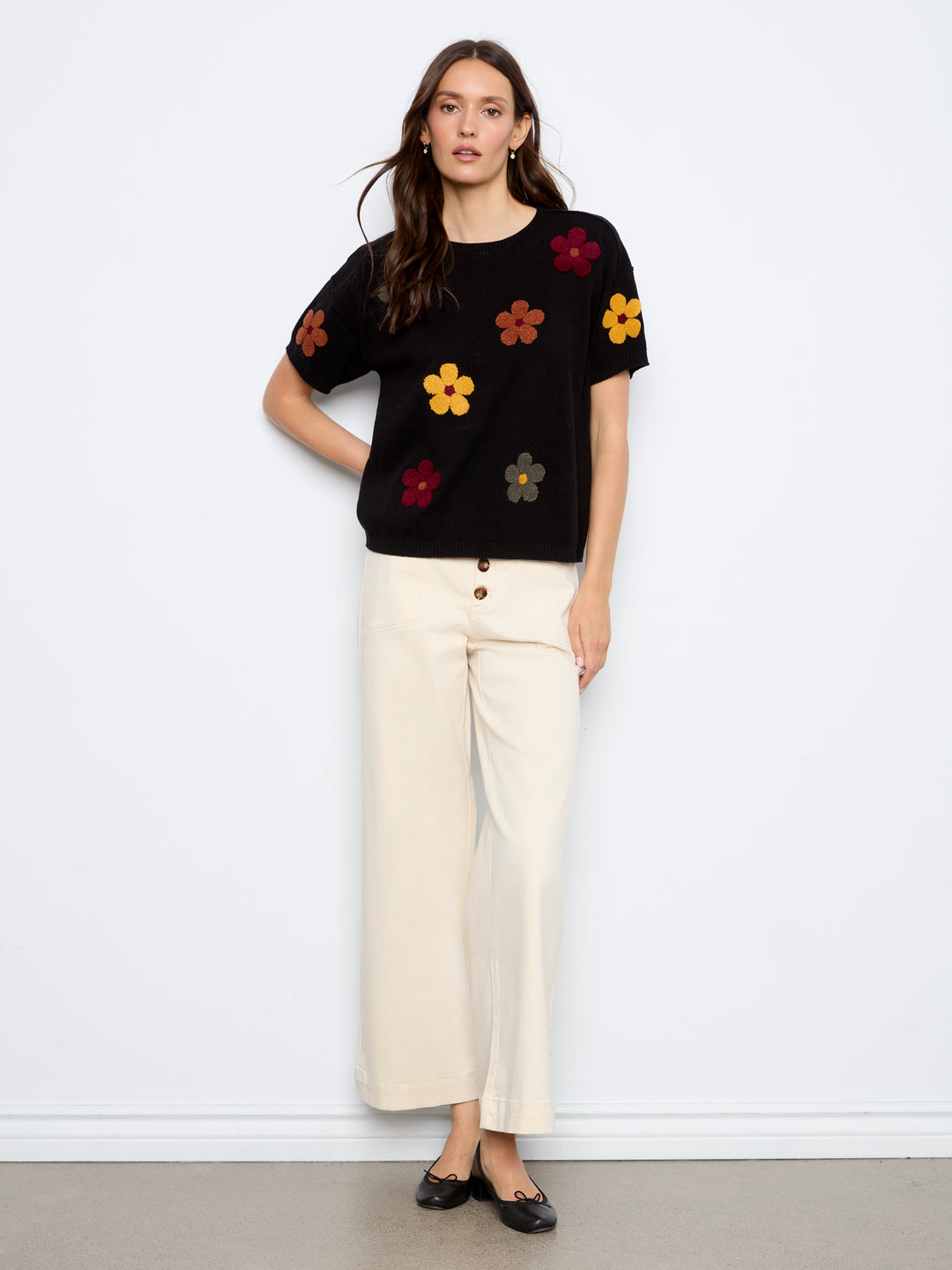 Elbow Sleeve Embroidered Flowers Crew Neck Sweater