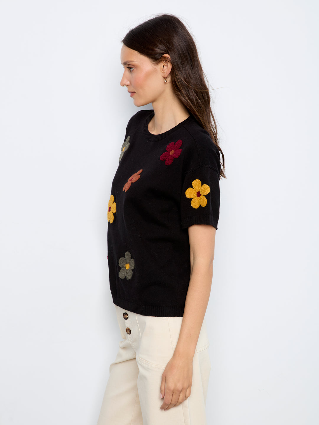 Elbow Sleeve Embroidered Flowers Crew Neck Sweater