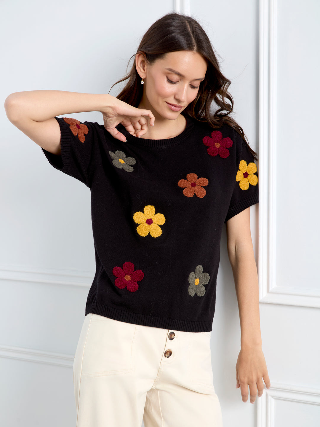Elbow Sleeve Embroidered Flowers Crew Neck Sweater