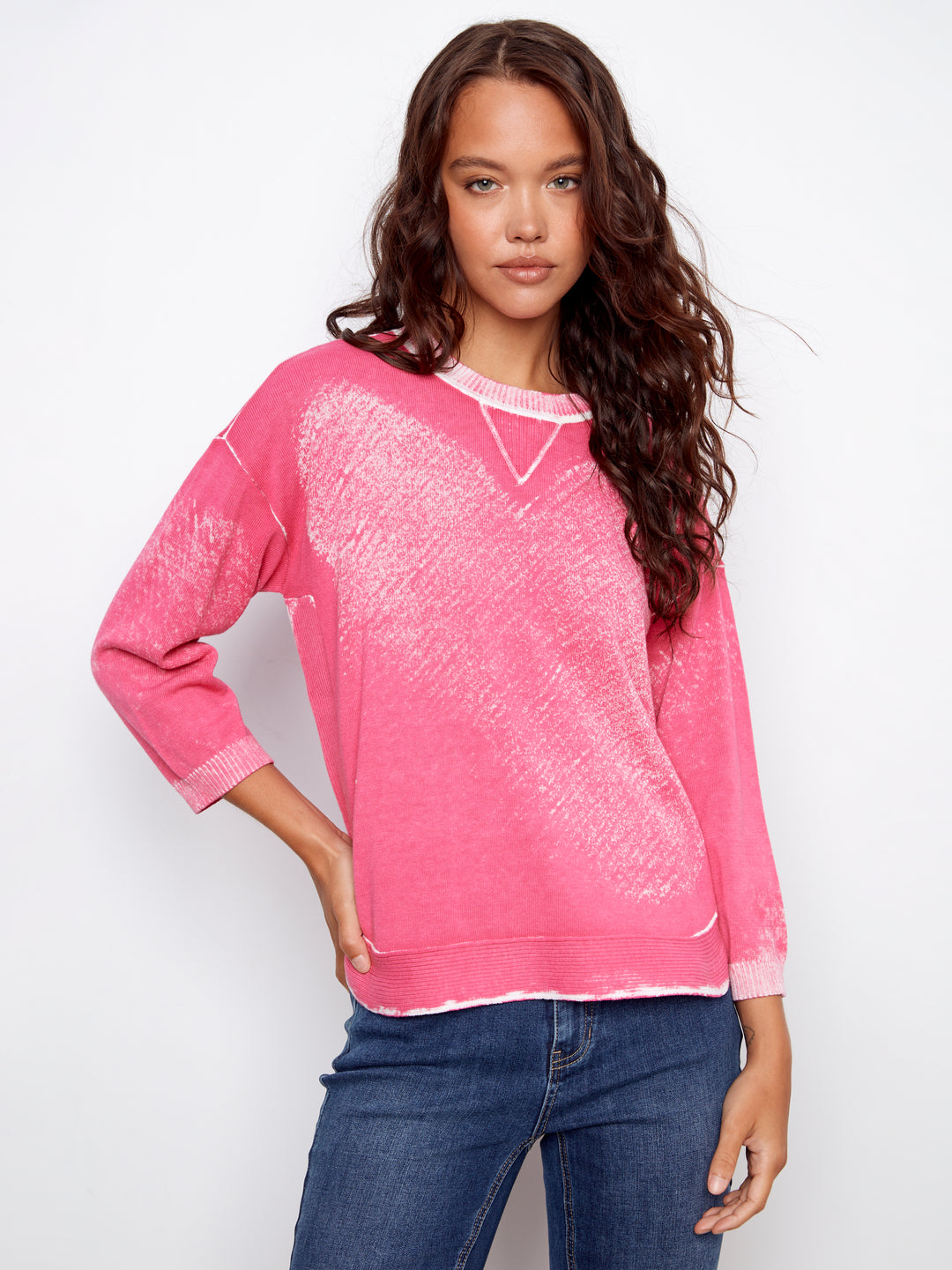 Reversed Print 3/4 Sleeve Sweater With Curved Hem