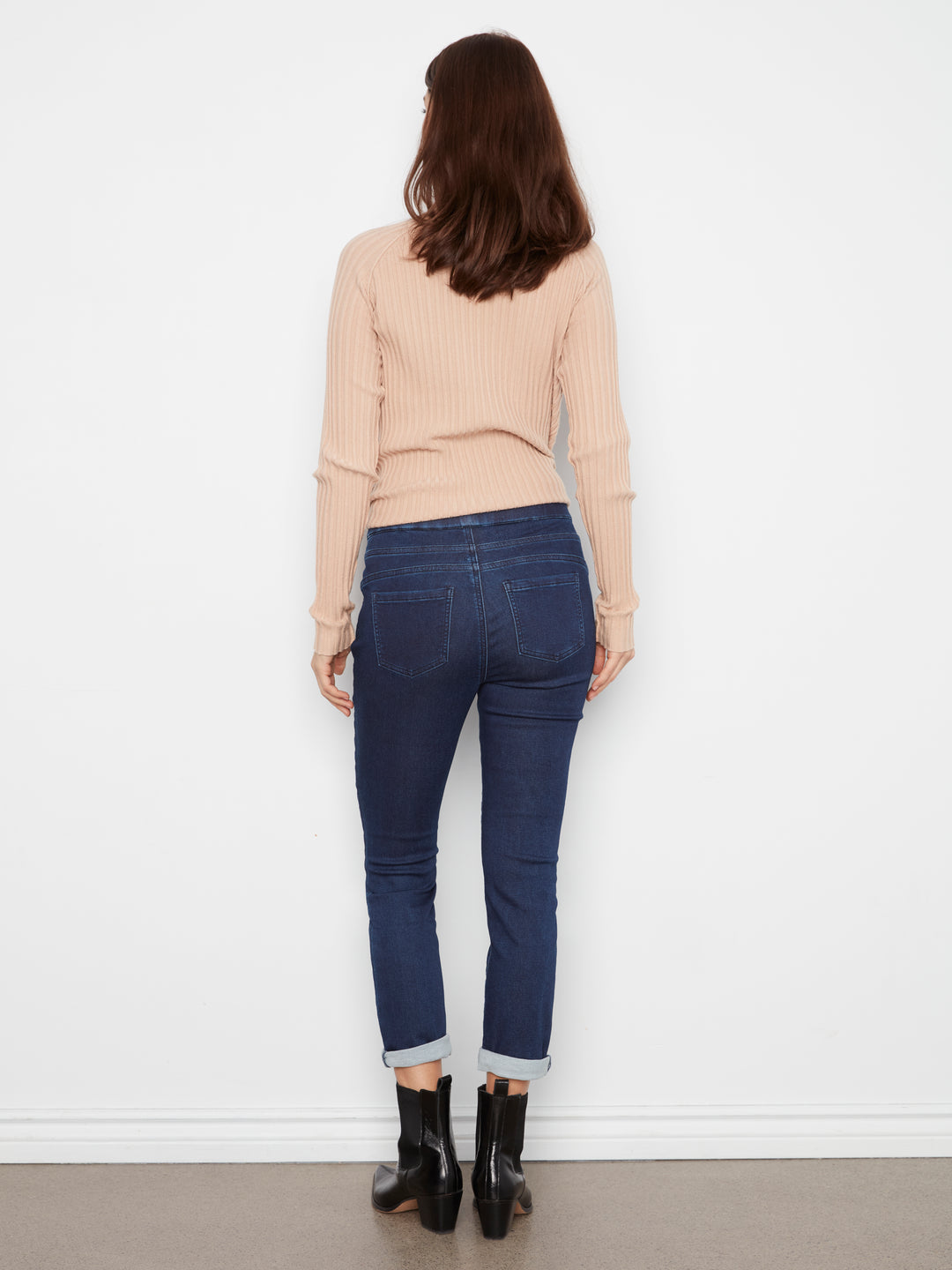 Knit Jogger Pants With Elastic Waistband And Pockets
